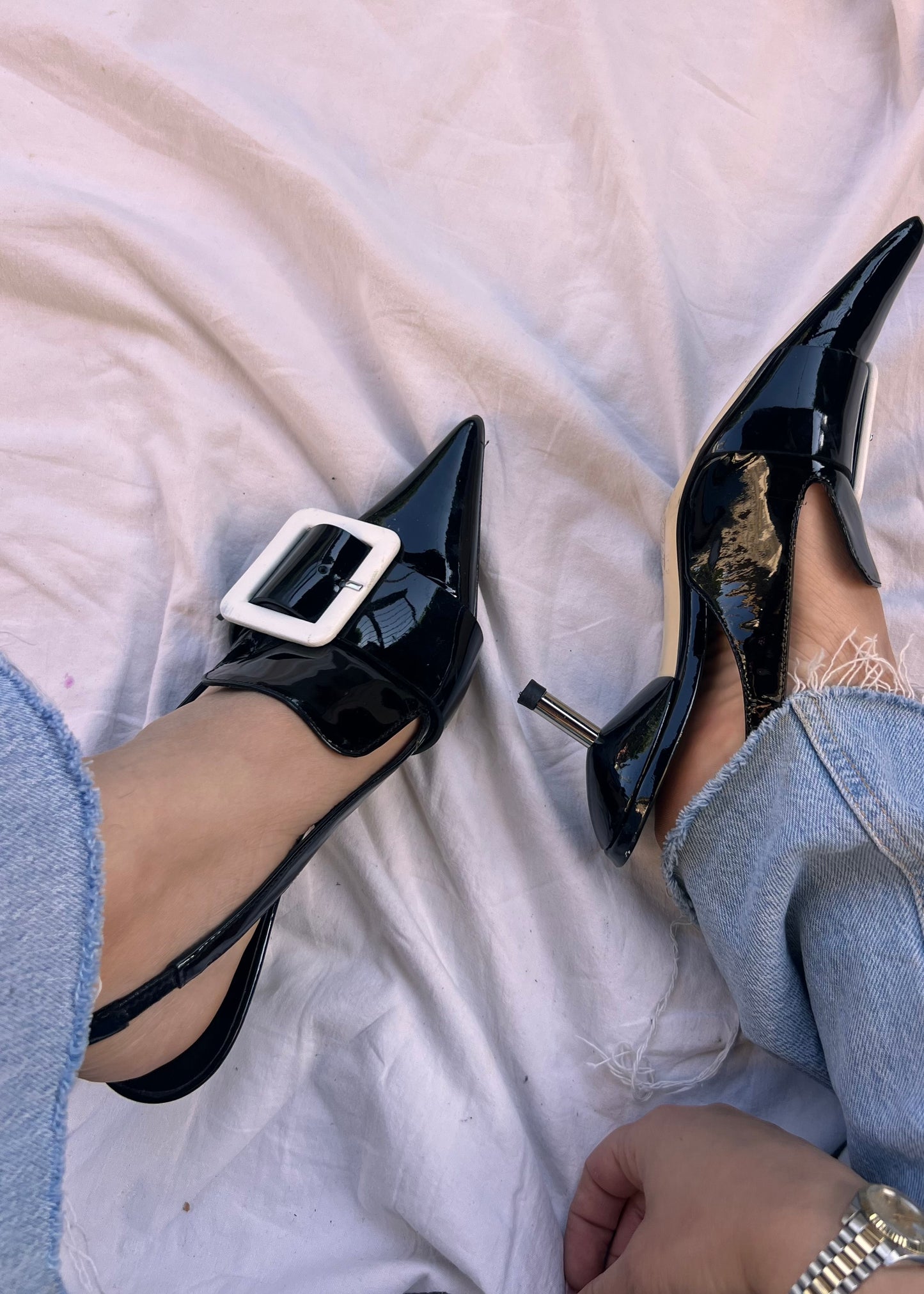 Slingback Giampaolo Viozzi in Vernice Nera con Fibbia Contratto (Tessuto/Resina Bianca) – Taglia 38