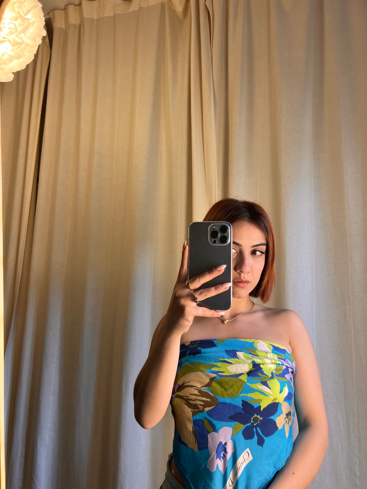 Foulard Christian Dior in Seta – Carré Floreale "Vibrant Bloom" (76x76)