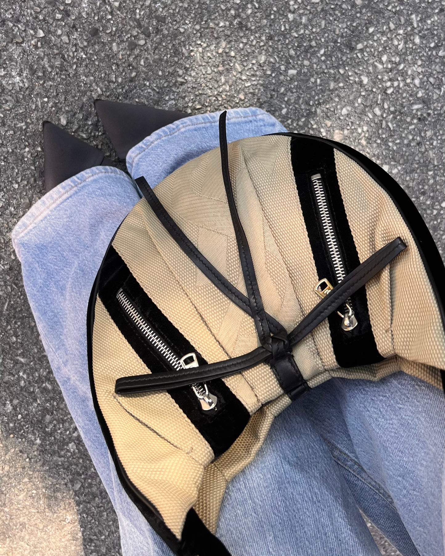Yves Saint Laurent Hobo Bag