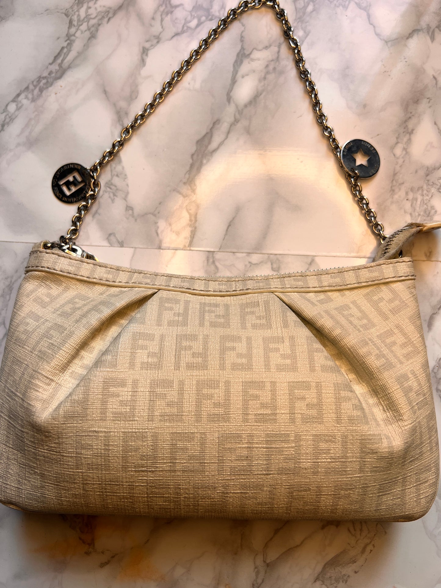 Baguette Chain Fendi