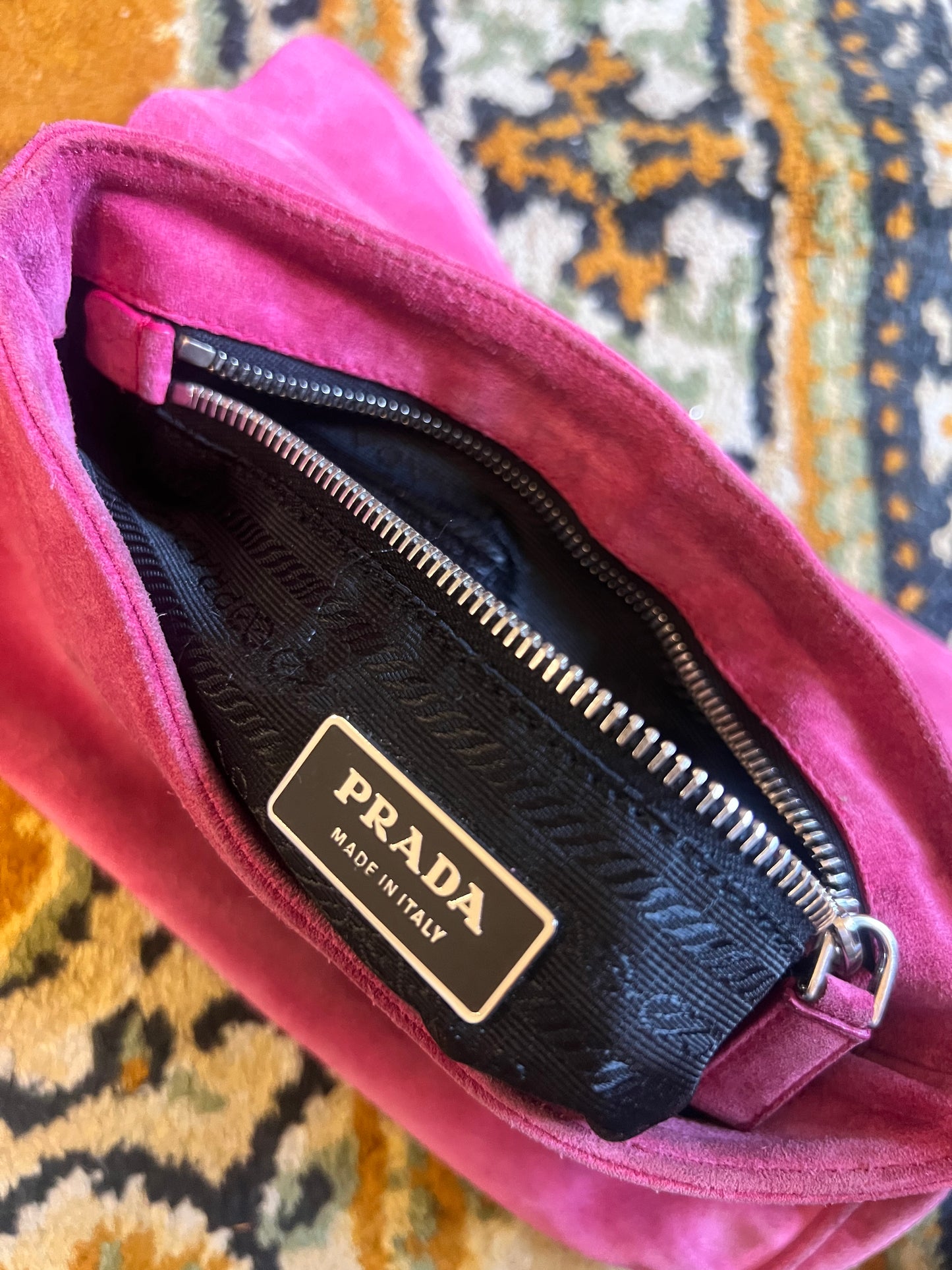 Prada vintage spring vibes 🌸