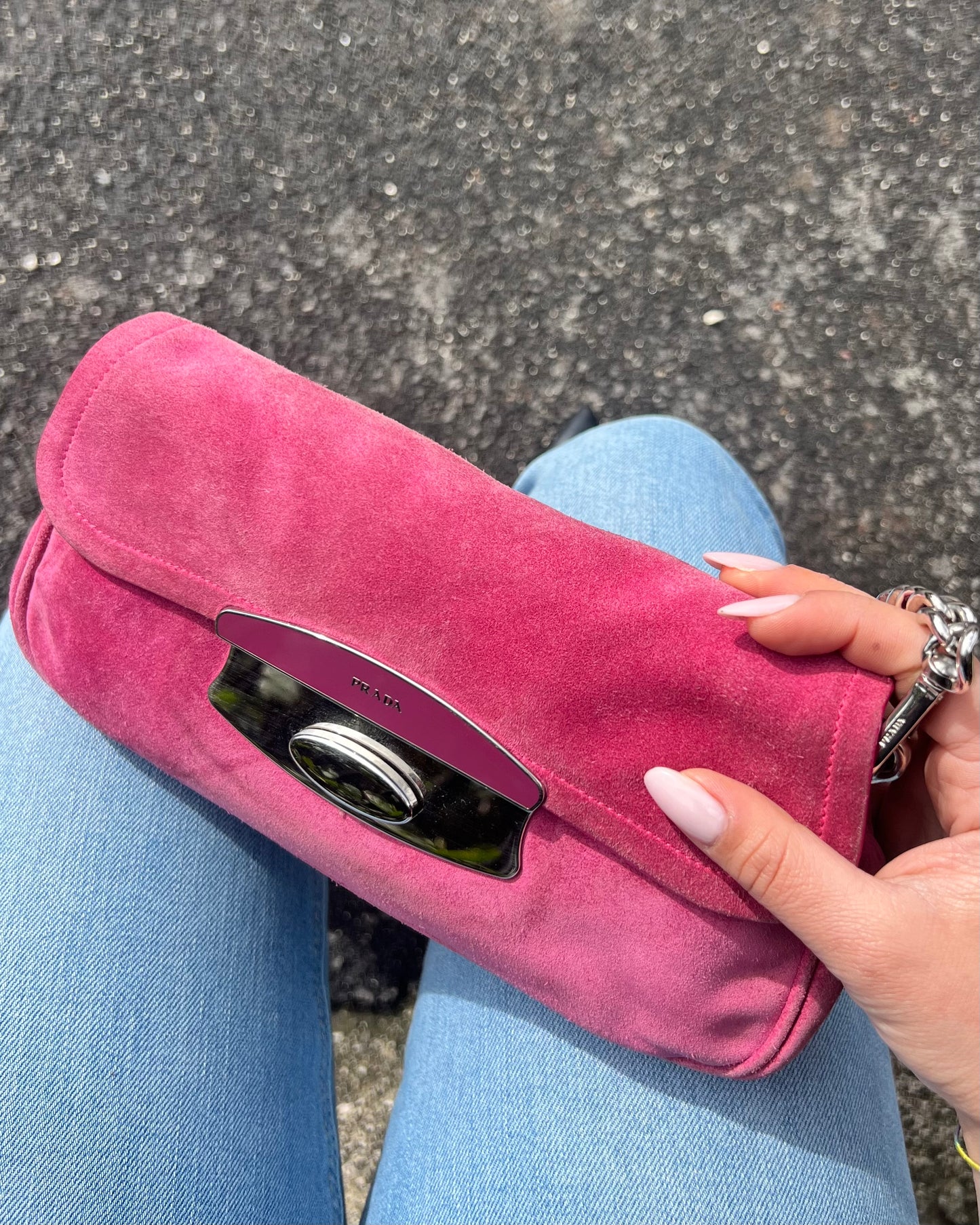 Prada vintage spring vibes 🌸