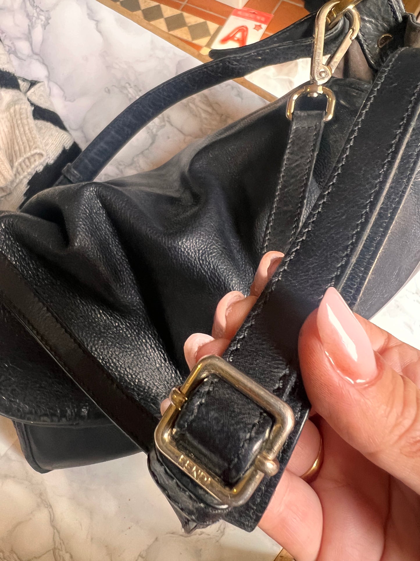 Borsa Fendi vintage postina