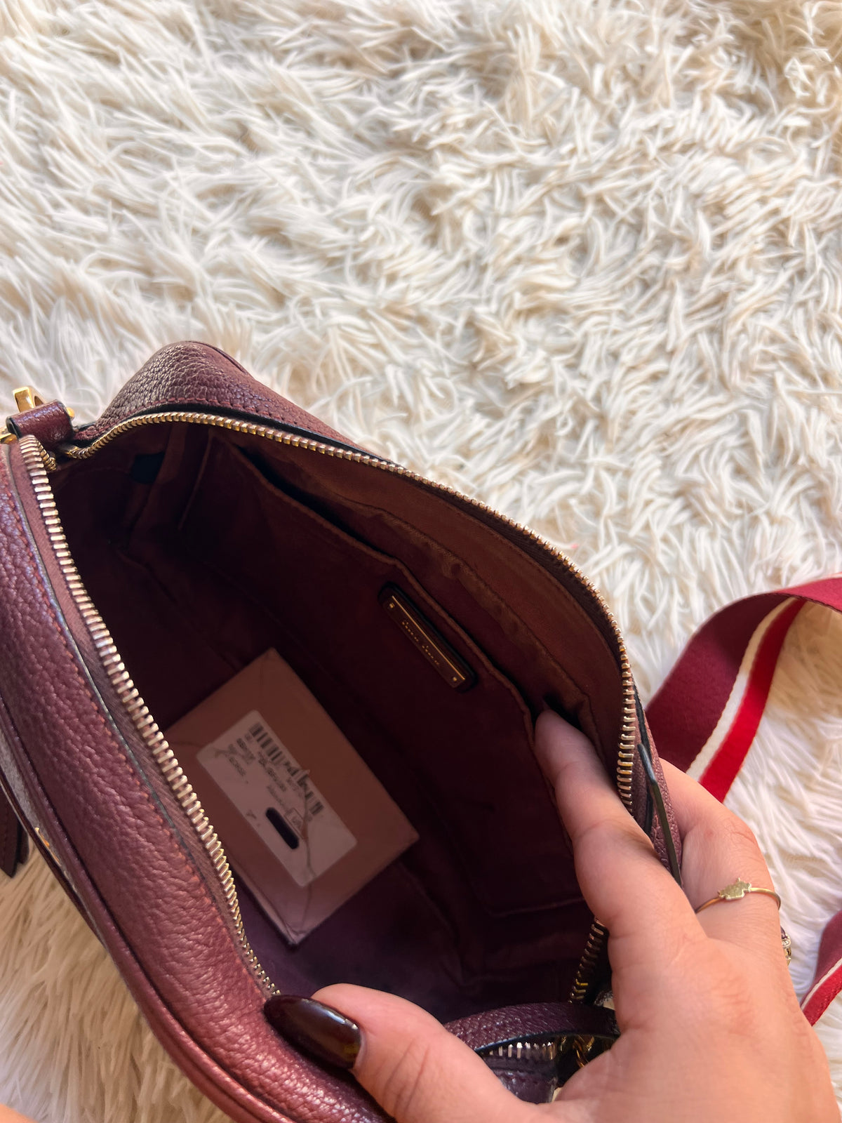 Borsa a Tracolla Miu Miu "Bandoliera" in Pelle Madras – Colore Amaranto