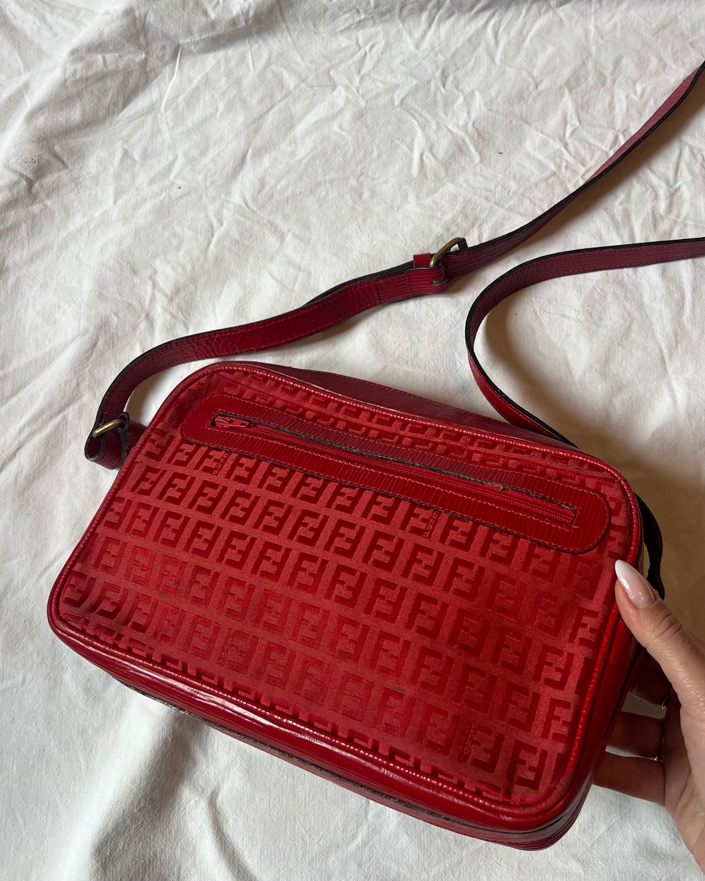 FENDI – Tracolla Vintage Camera Bag in Tessuto Zucca Rosso