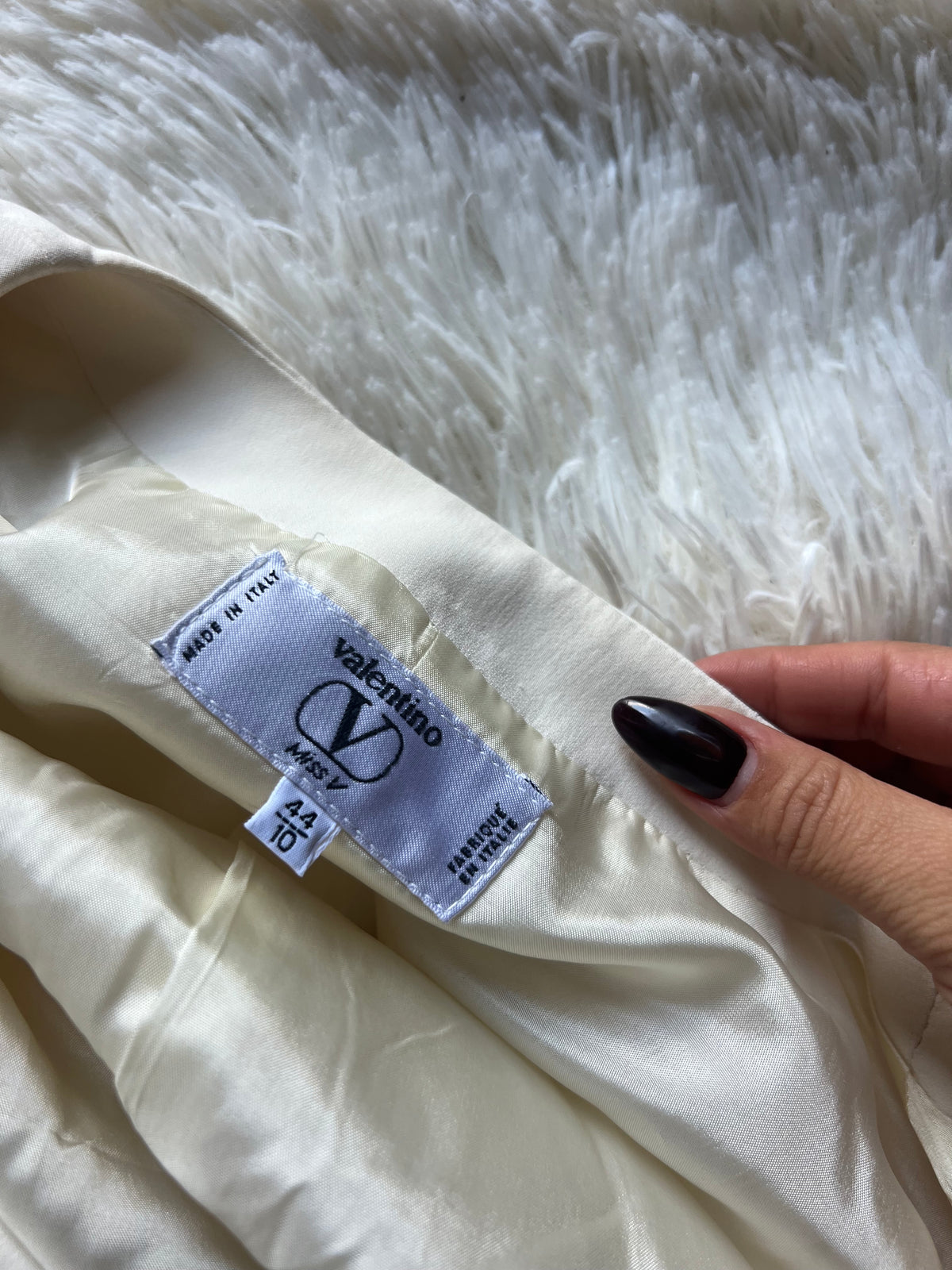 Blazer Vintage Valentino Miss V – Bianco Panna con Bottoni gioiello