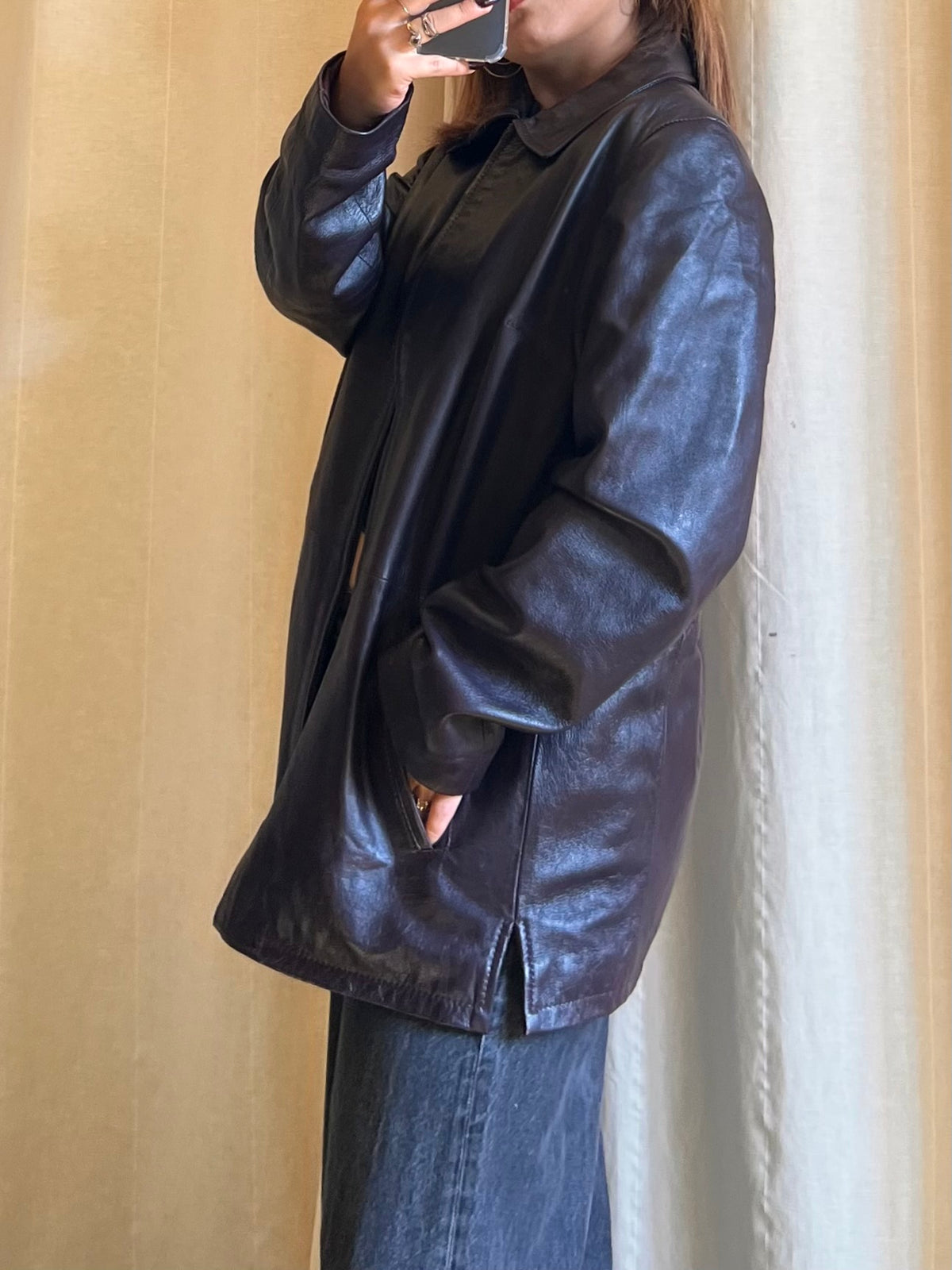 Giacca in Vera Pelle Vintage – Tonalità Melanzana / Viola Scuro