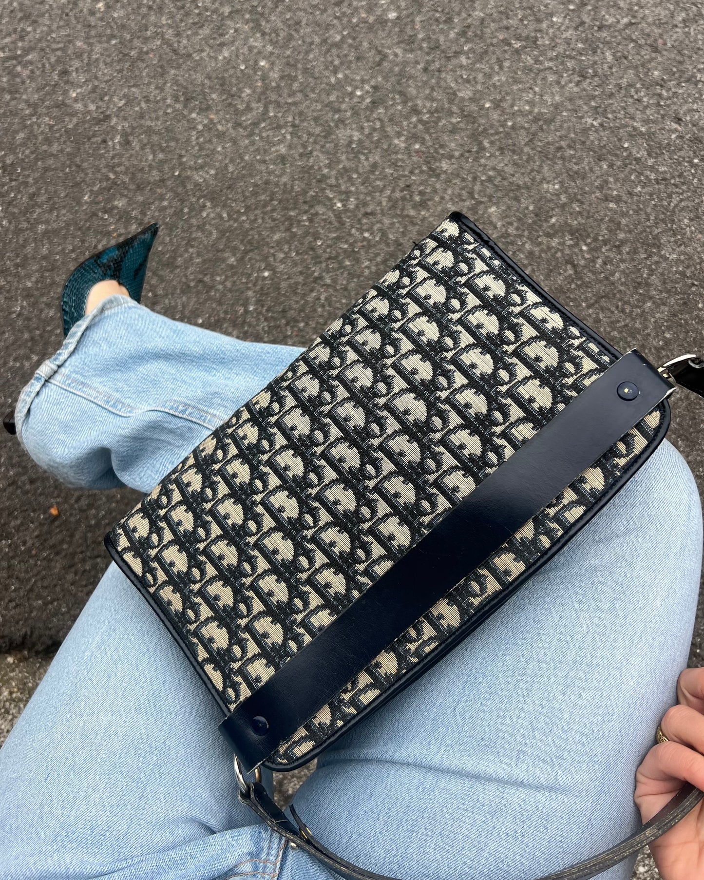 Christian Dior – Baguette Vintage 3-in-1 in Tela Oblique Blu Navy