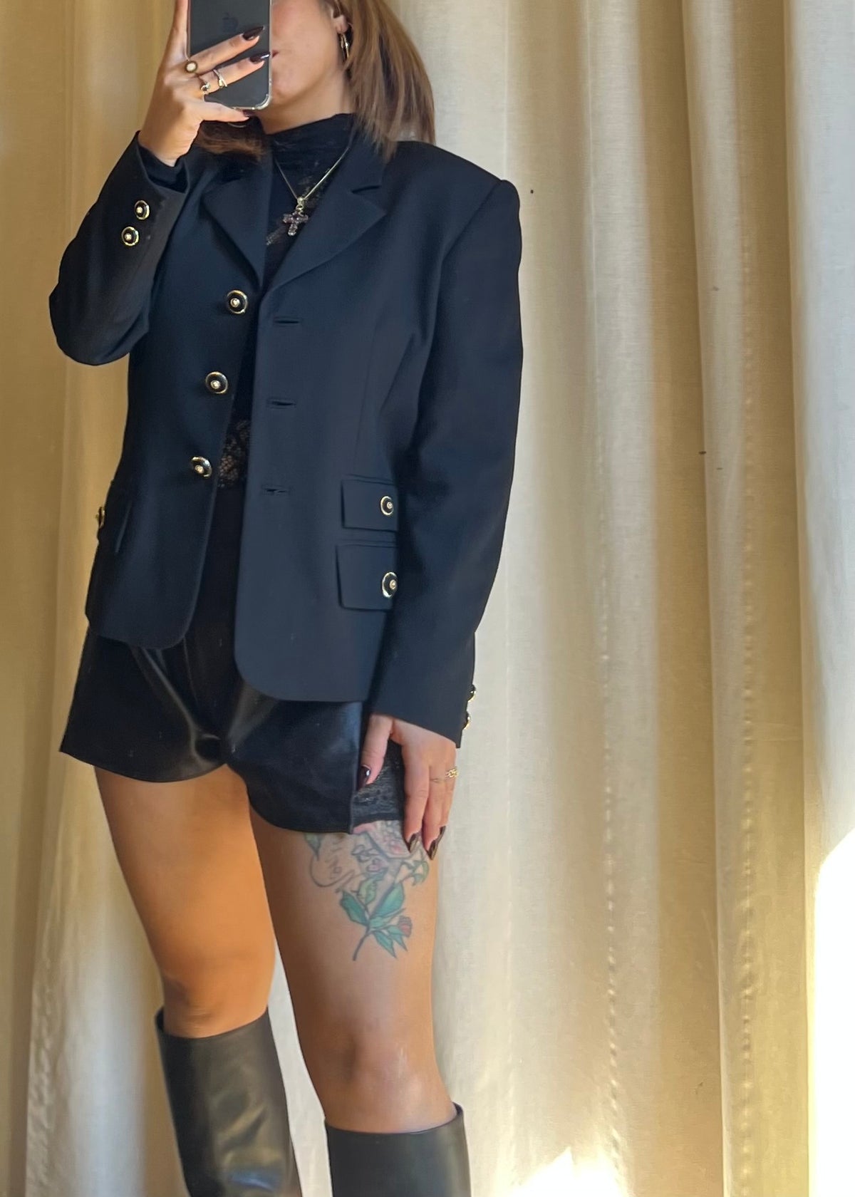 Blazer SportMax Nero con Bottoni Gioiello Gold & Black