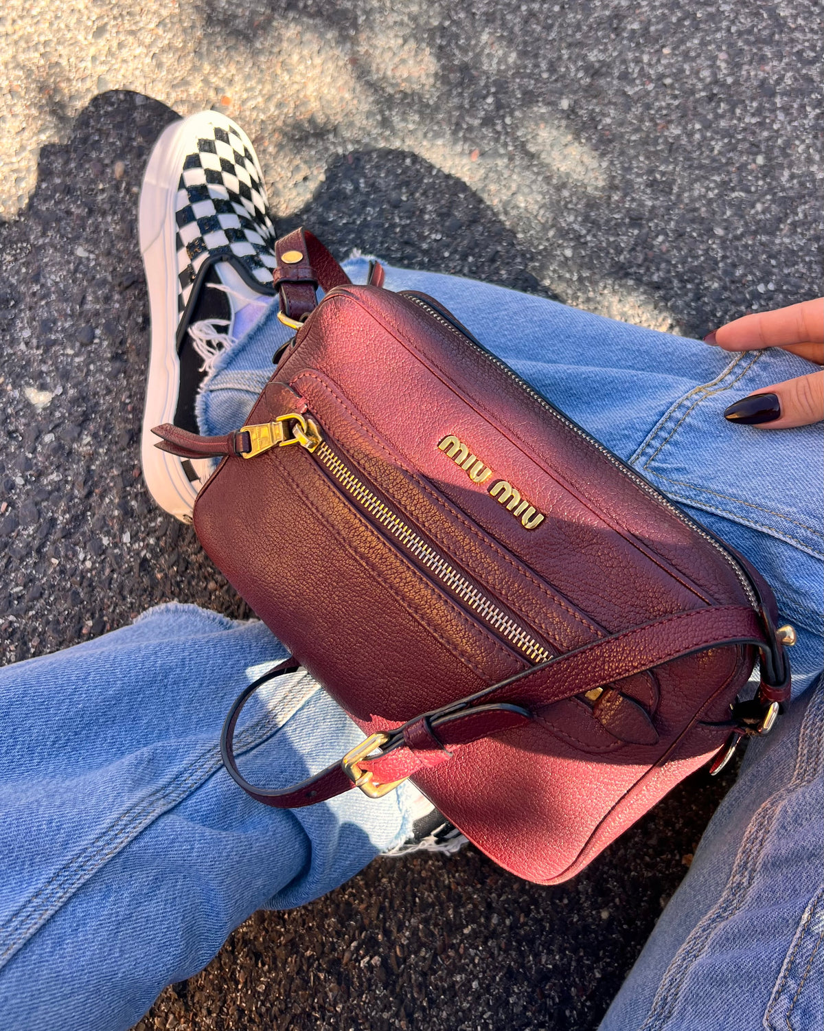 Borsa a Tracolla Miu Miu "Bandoliera" in Pelle Madras – Colore Amaranto