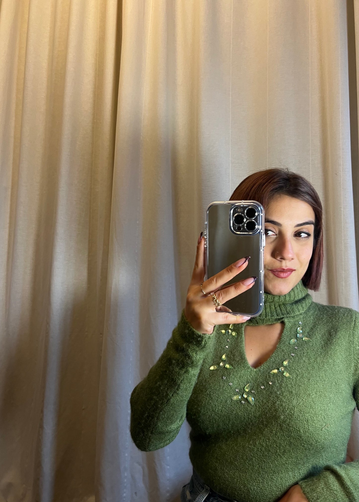 Maglione verde in lana