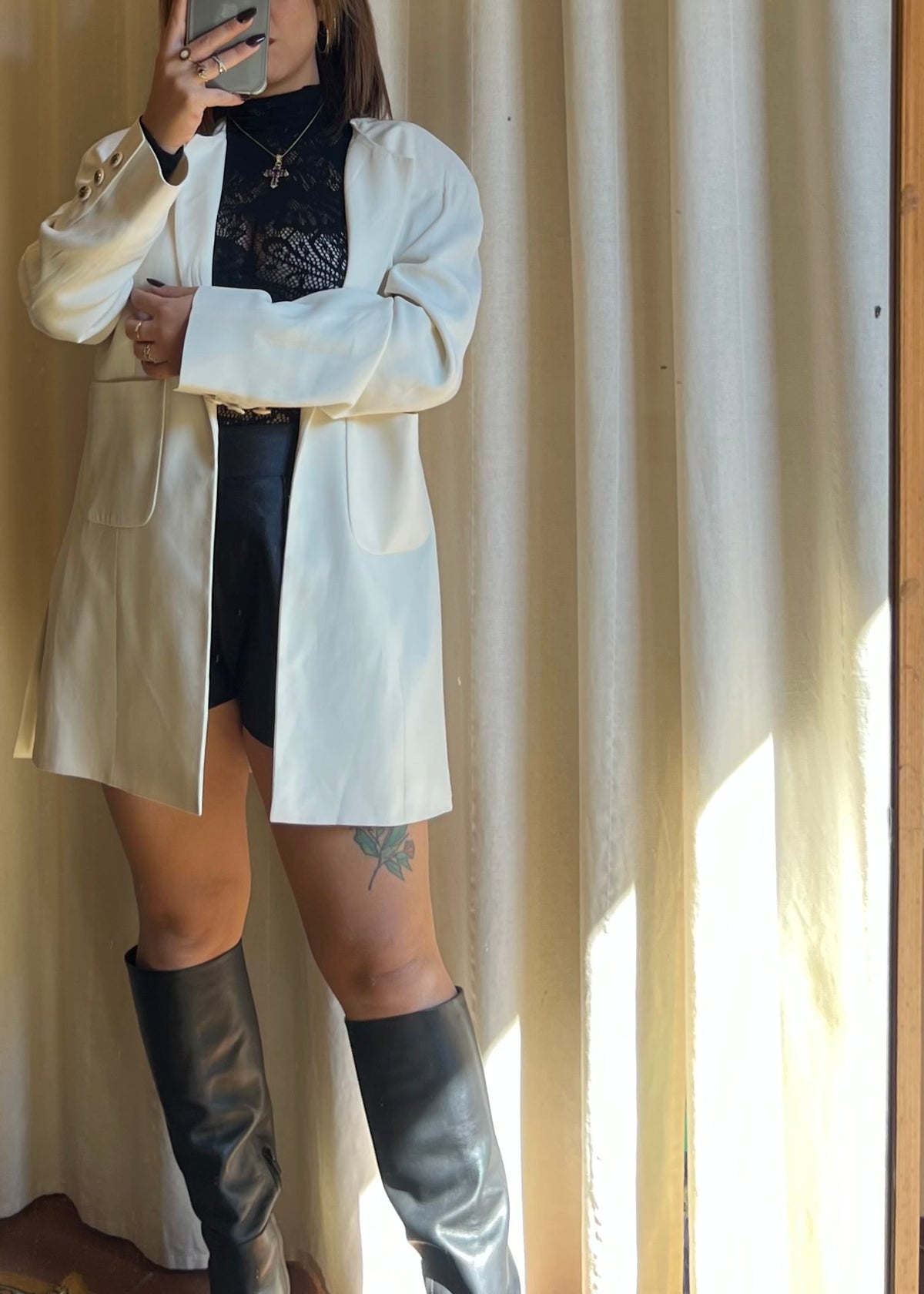 Blazer Vintage Valentino Miss V – Bianco Panna con Bottoni gioiello