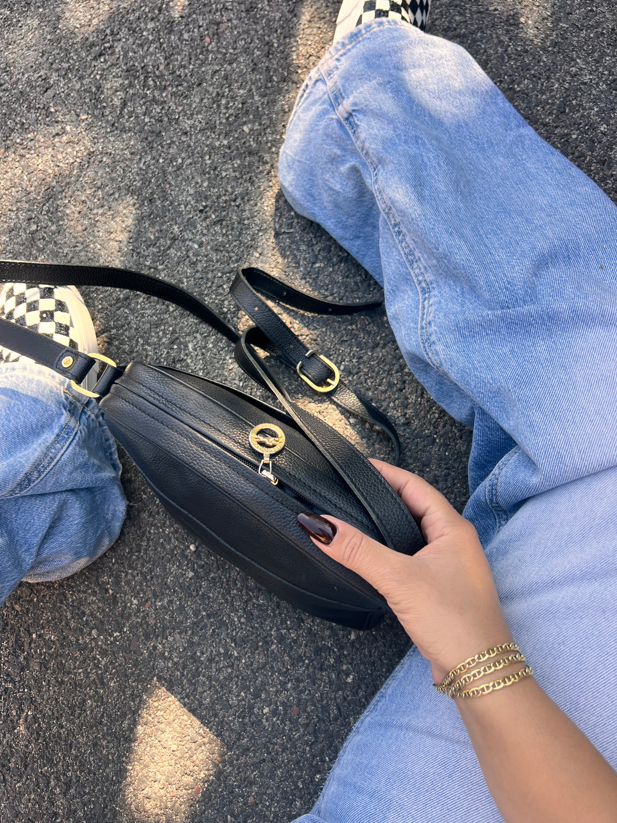 Borsa a Tracolla Vintage Longchamp in Pelle Granata – Nera