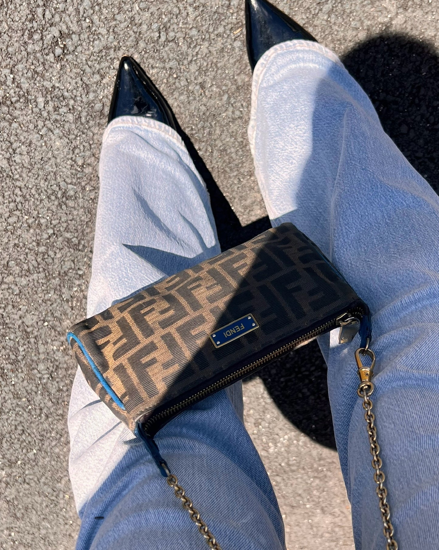 Pochette on Chain Fendi Zucca