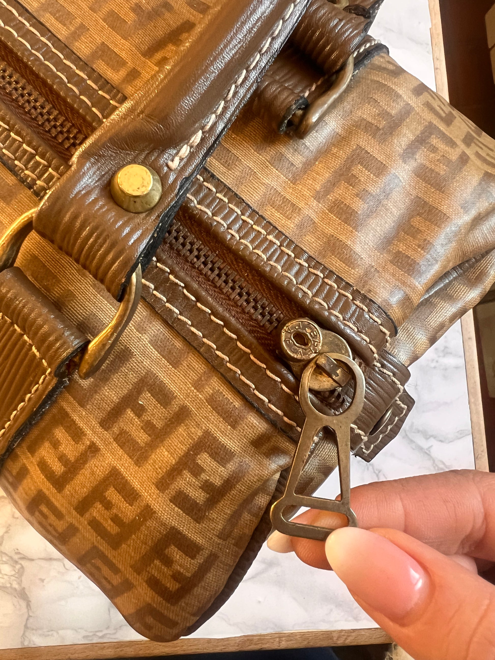 Bauletto Fendi vintage monogram alohacouture