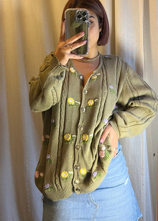 Cardigan vintage con ricami floreali