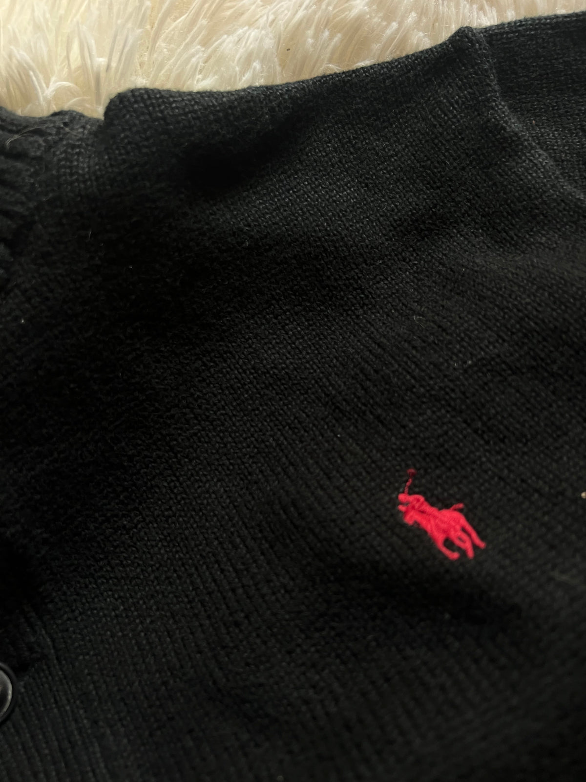 Maglione Polo Ralph Lauren con Collo Alto a Bottoni – Nero