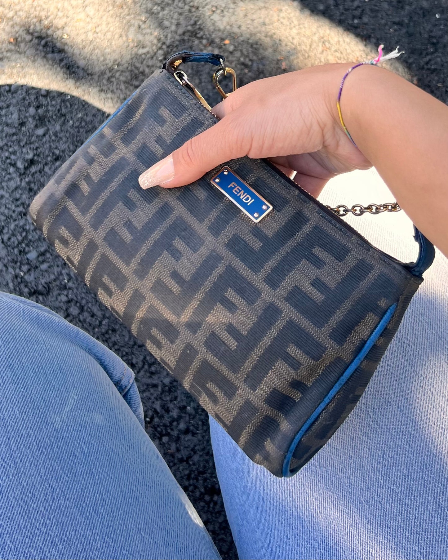 Pochette on Chain Fendi Zucca