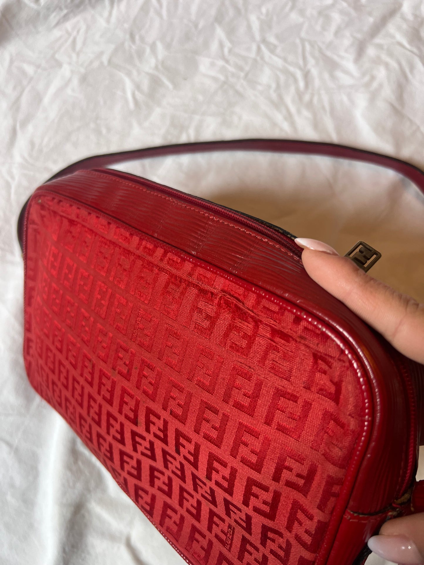 FENDI – Tracolla Vintage Camera Bag in Tessuto Zucca Rosso