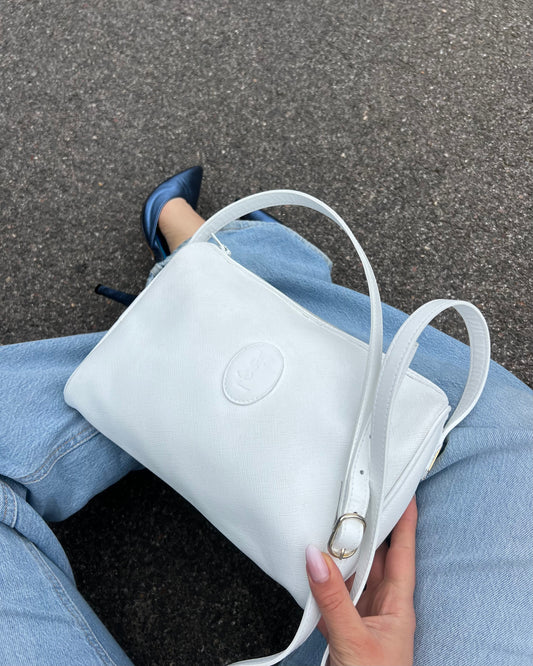 Yves Saint Laurent – Camera Bag Vintage in Pelle Saffiano Bianca