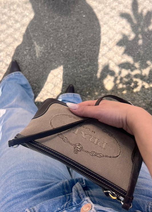 Baguette Prada Logo Jacquard in Tela e Pelle - Marrone/Beige