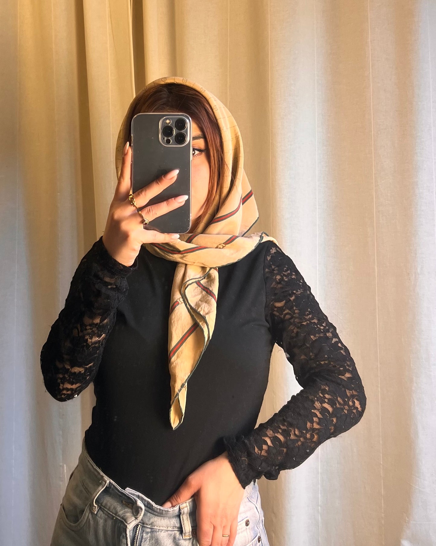 Foulard Gucci in Seta – Pattern Geometrico Iconico (80x80)