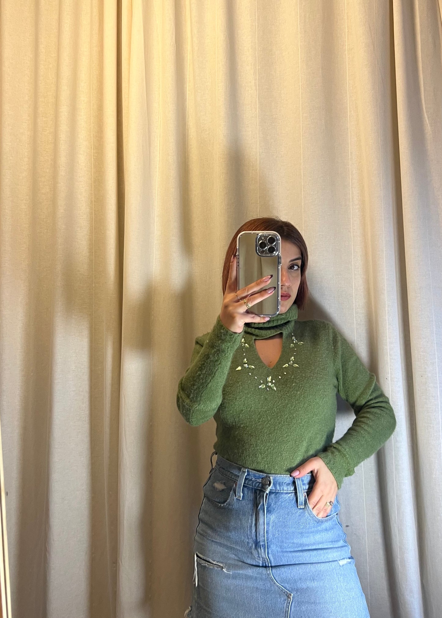 Maglione verde in lana