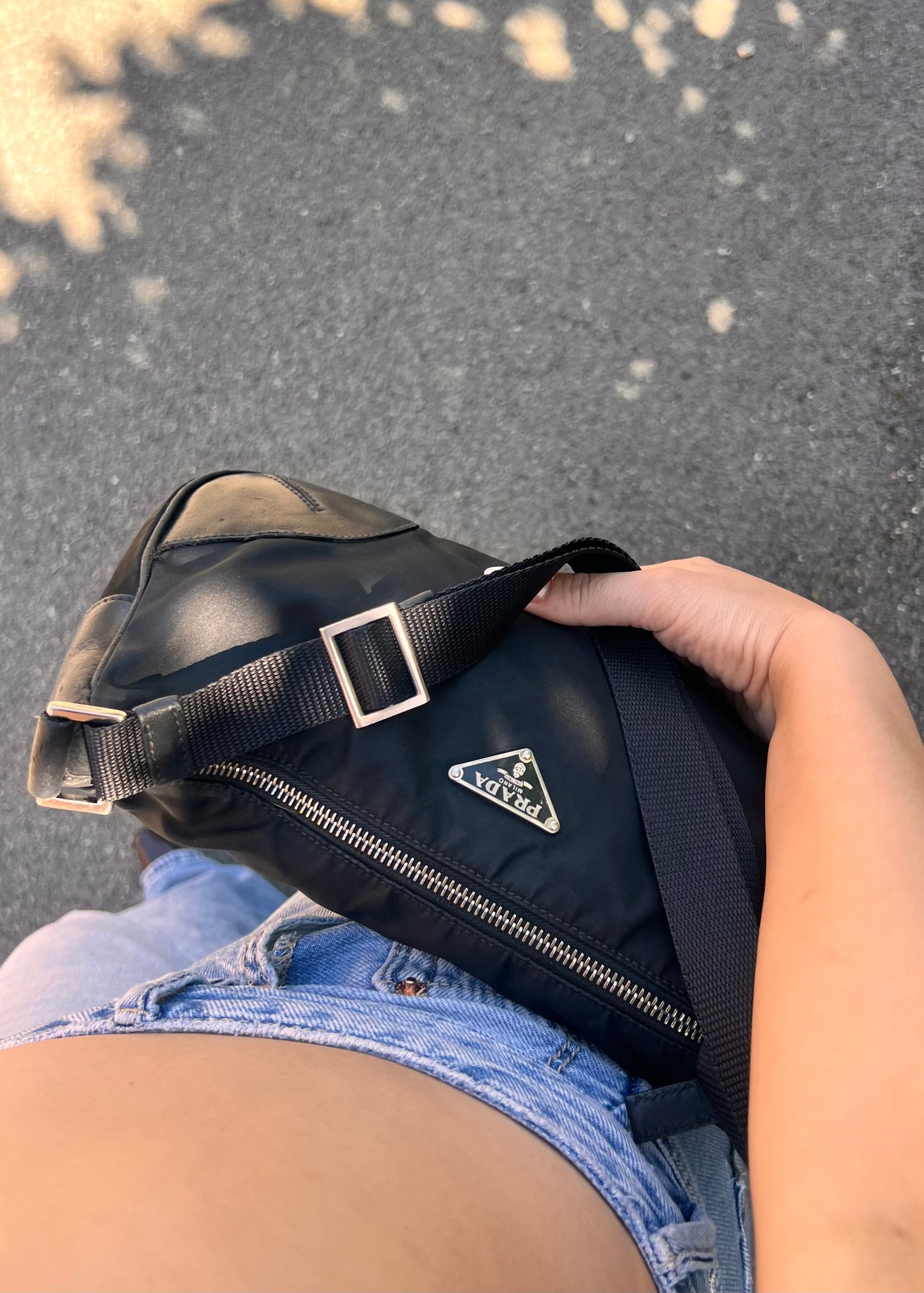 Borsa Hobo in Nylon e Pelle (Modello Re-Edition Style)