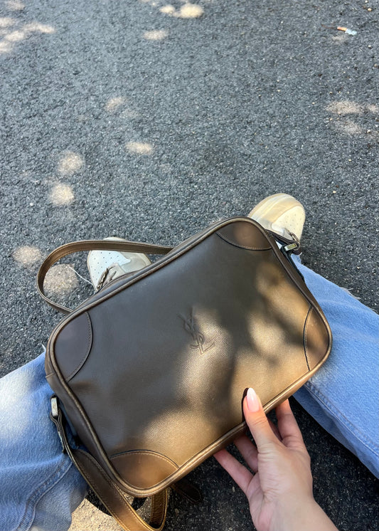 Splendida camera Bag  Vintage Yves Saint Laurent – Marrone fango