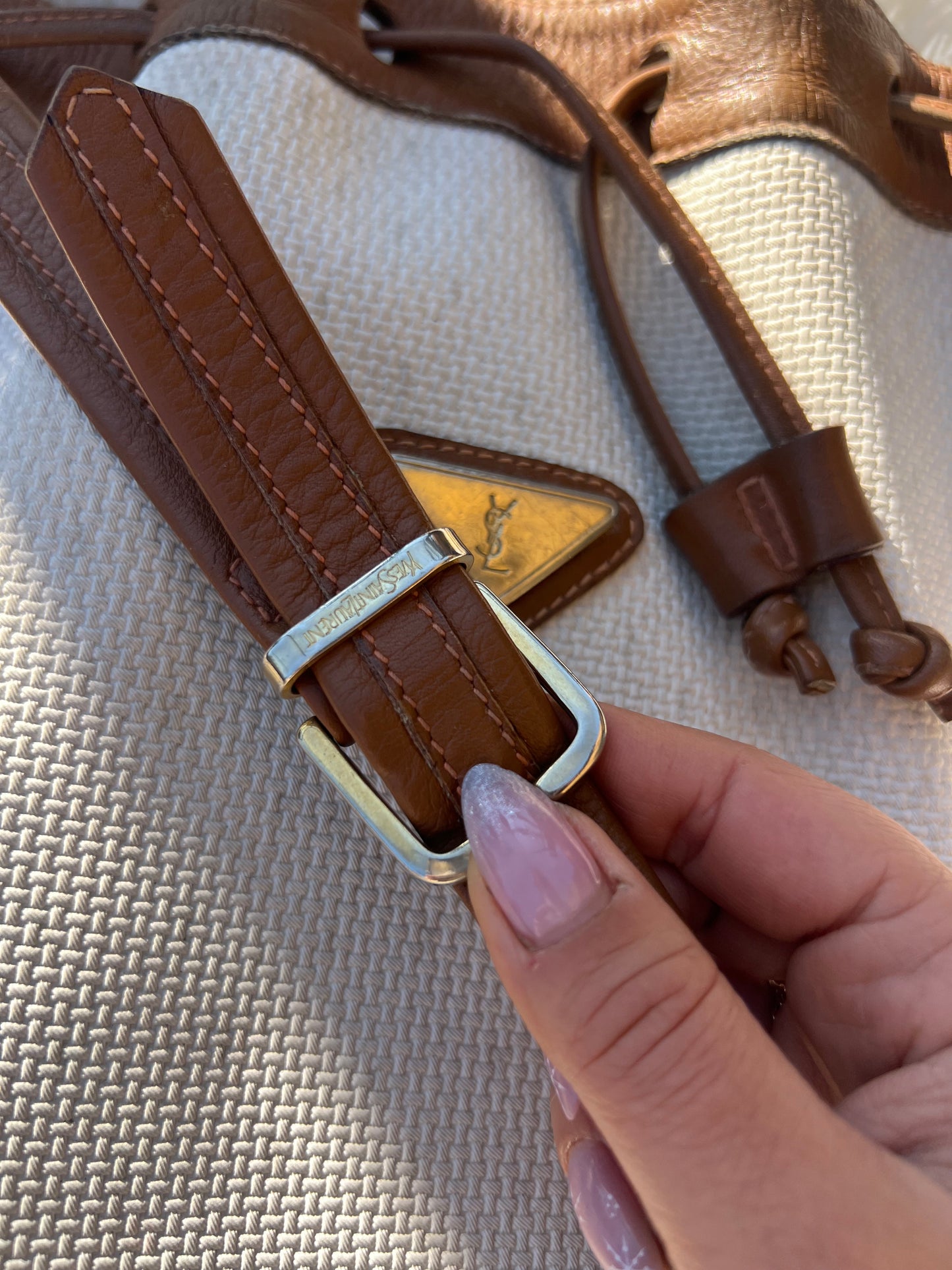 Secchiello Yves Sain Laurent