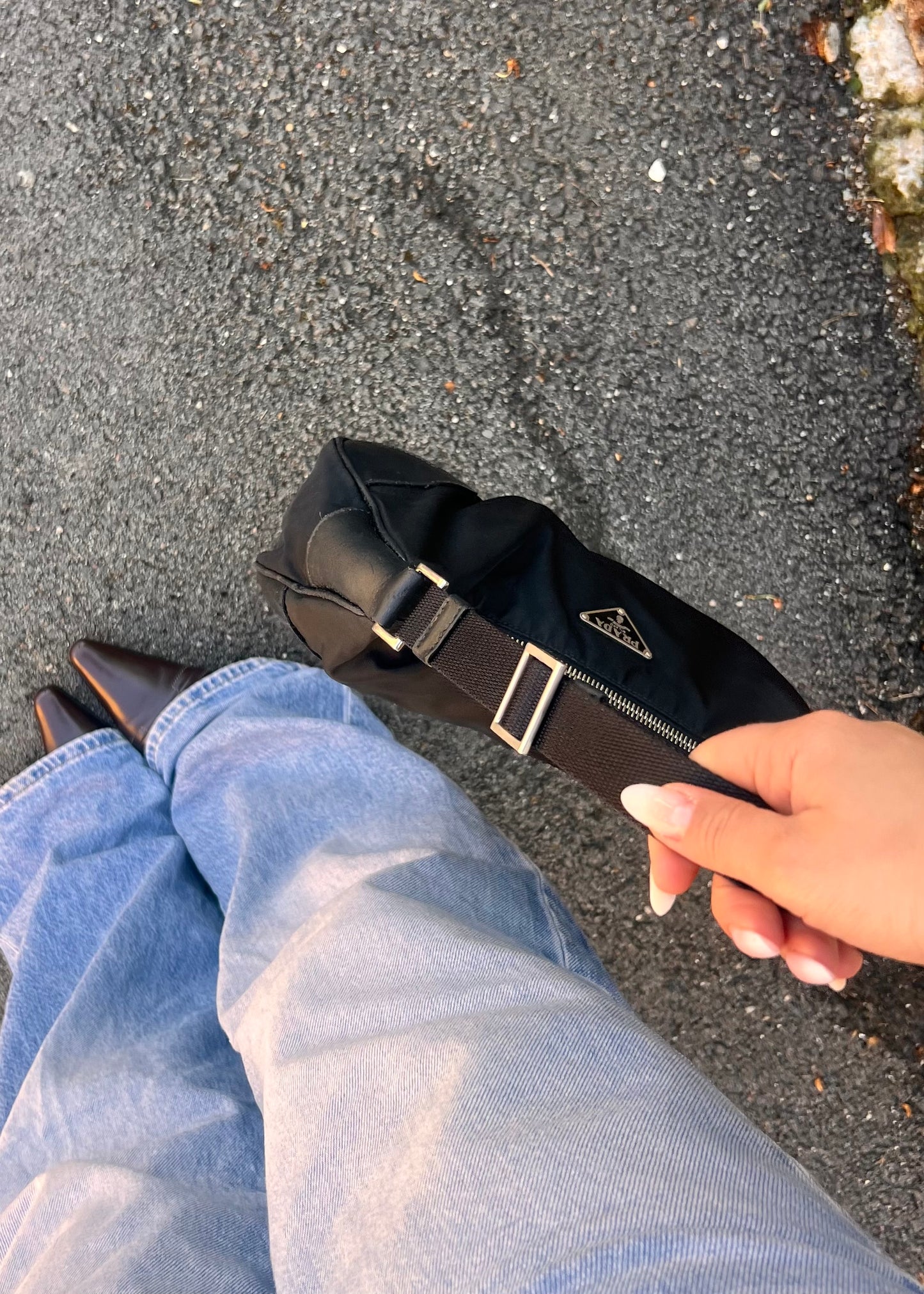 Borsa Hobo in Nylon e Pelle (Modello Re-Edition Style)