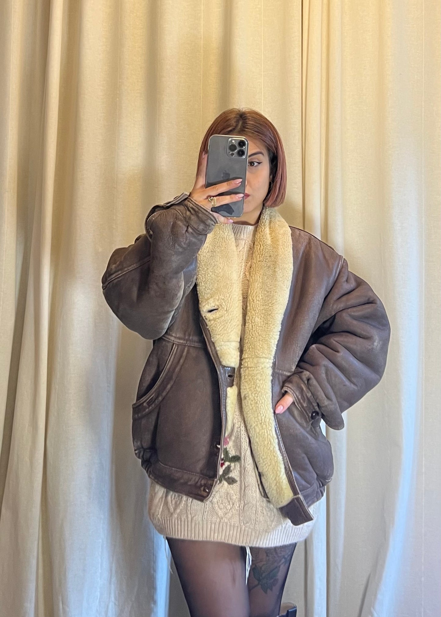 Shearling vintage in pelle invecchiata