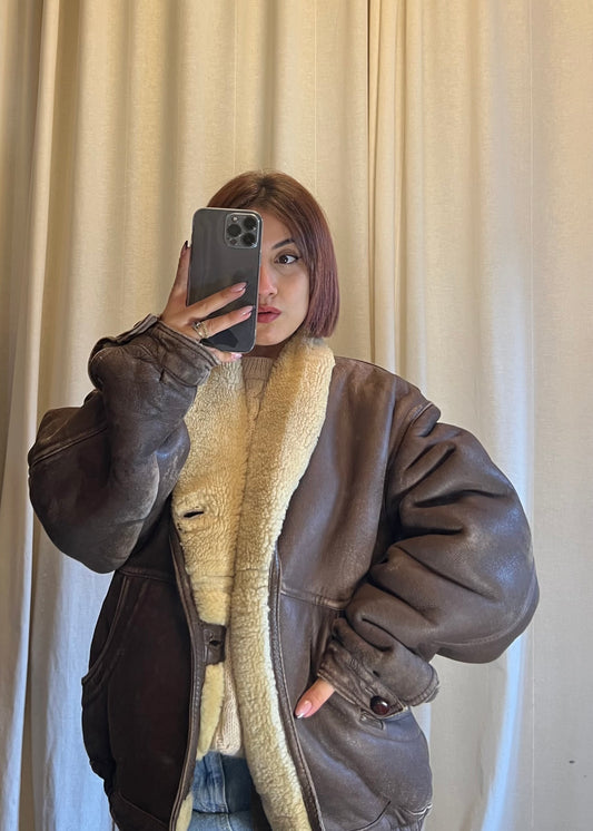 Shearling vintage in pelle invecchiata