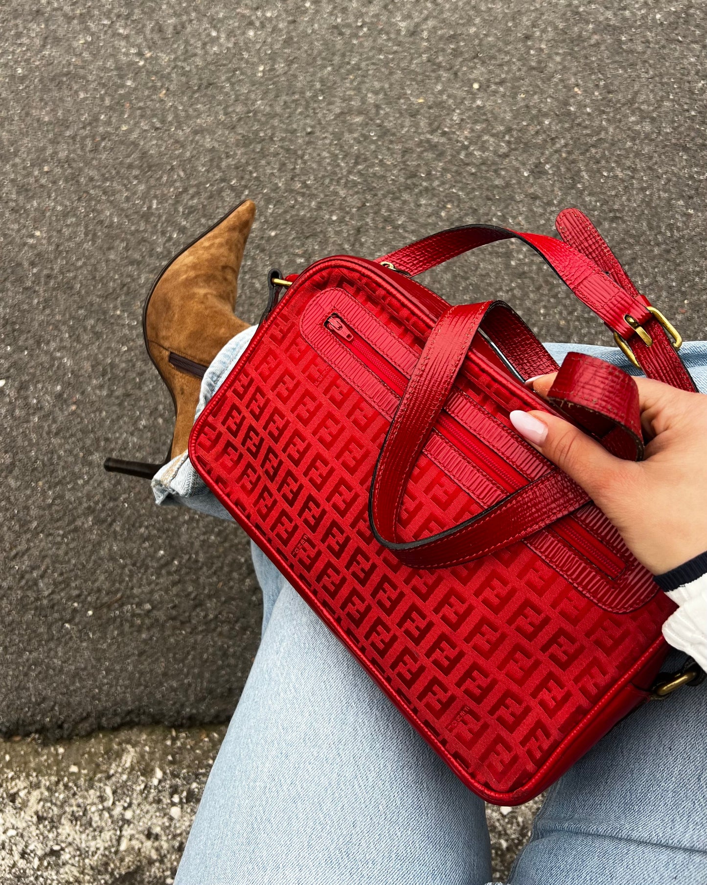 FENDI – Tracolla Vintage Camera Bag in Tessuto Zucca Rosso