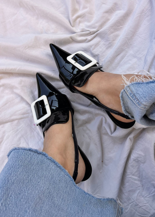 Slingback Giampaolo Viozzi in Vernice Nera con Fibbia Contratto (Tessuto/Resina Bianca) – Taglia 38