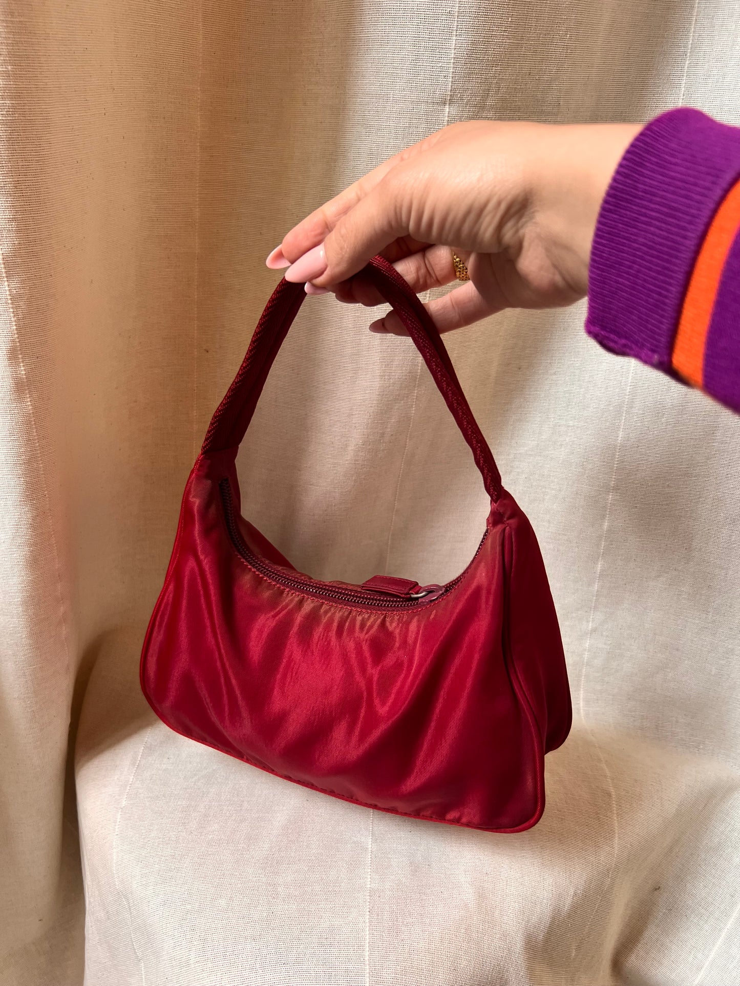 Prada  nylon Mini Bag - Rosso Iconico  leggi bio