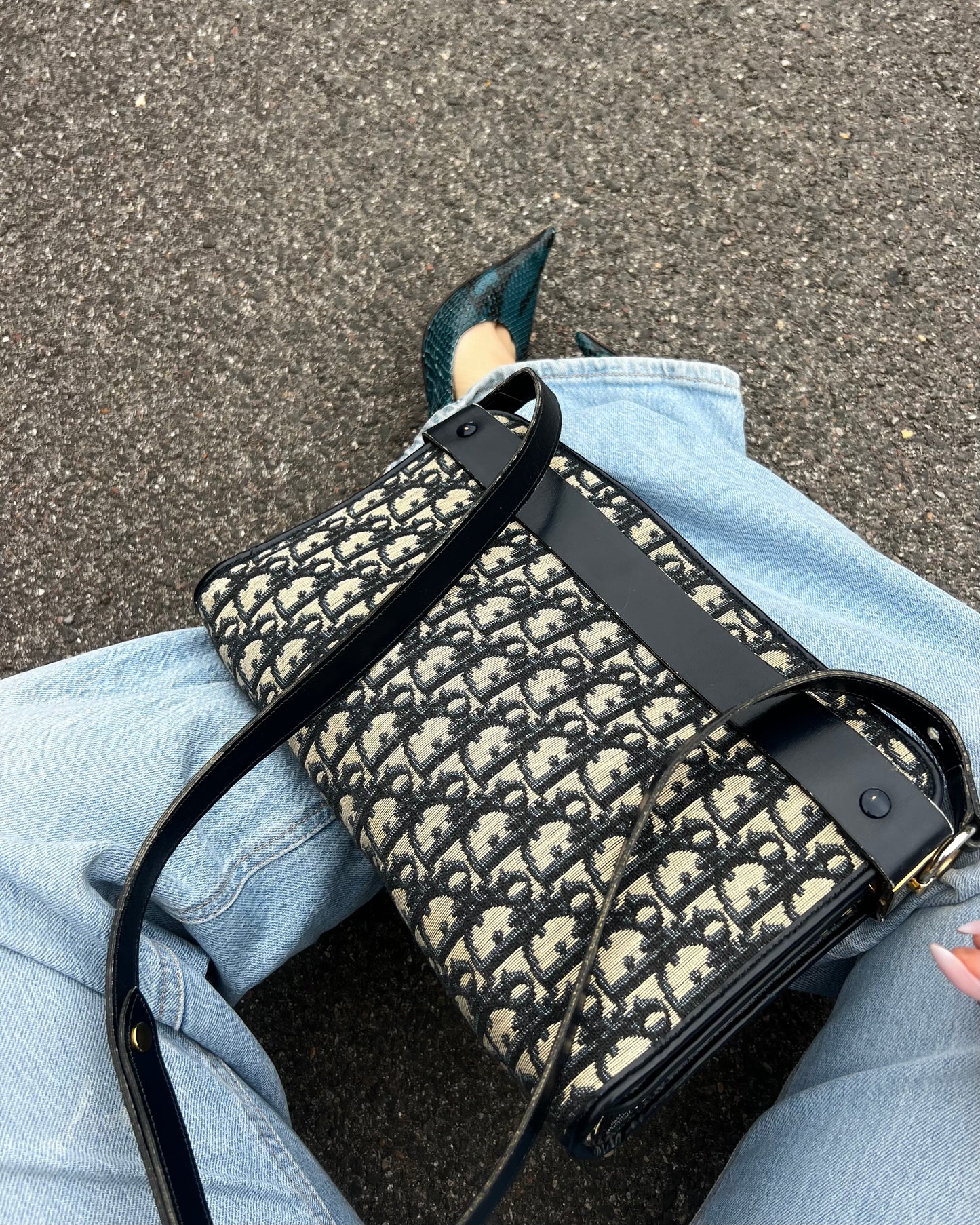 Christian Dior – Baguette Vintage 3-in-1 in Tela Oblique Blu Navy
