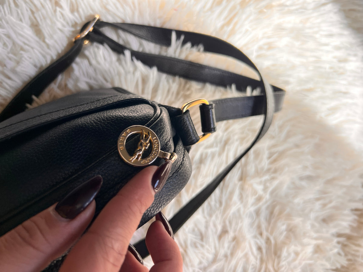 Borsa a Tracolla Vintage Longchamp in Pelle Granata – Nera