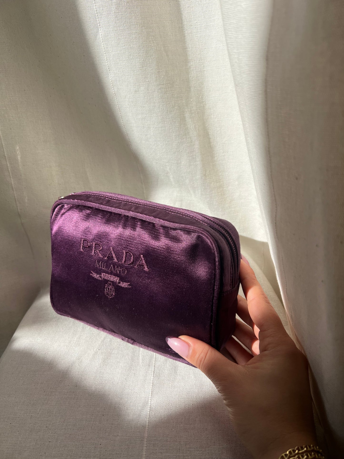 Pochette Prada in seta